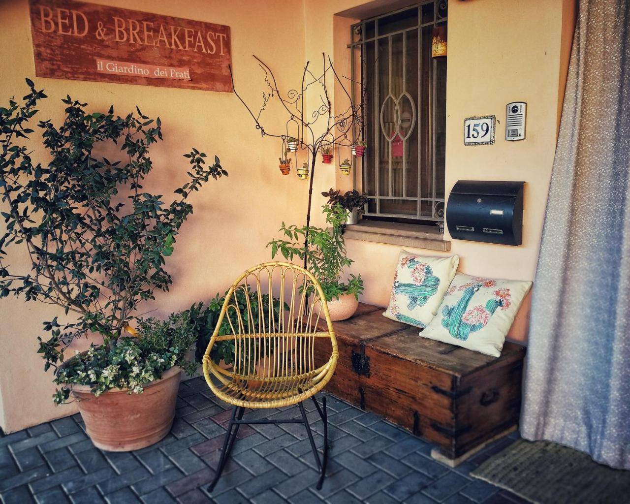 Roncofreddo Il Giardino Dei Frati Bed & Breakfast エクステリア 写真