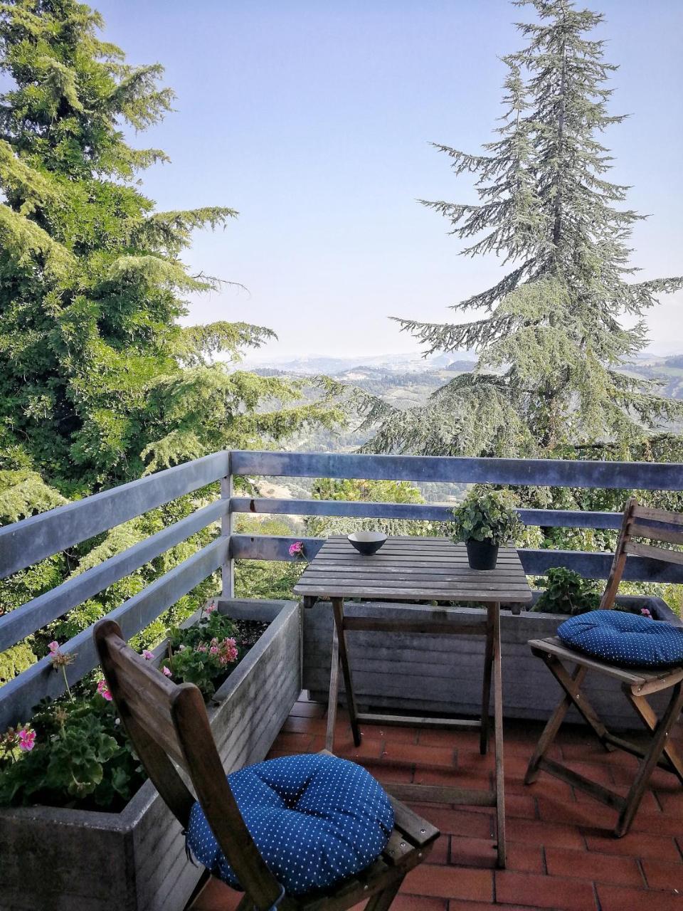 Roncofreddo Il Giardino Dei Frati Bed & Breakfast エクステリア 写真
