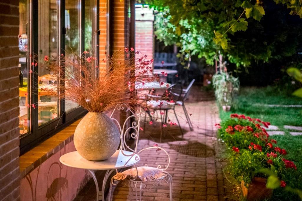 Roncofreddo Il Giardino Dei Frati Bed & Breakfast エクステリア 写真